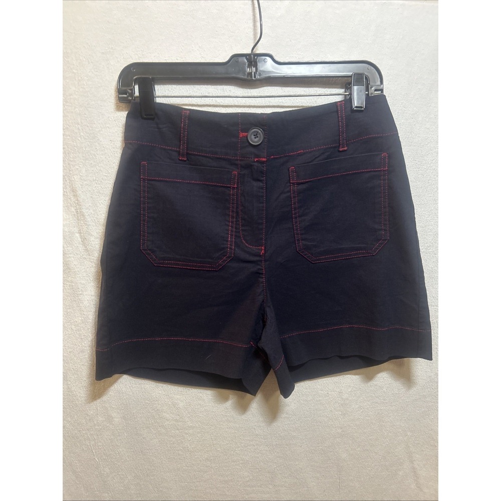 Nicole Miller Women's Shorts Size 2 Large Pockets Button And Zip Closure